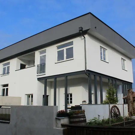 Haus Pucher Sankt Florian am Inn